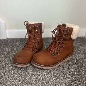 Leather Royal Canadian Winter Boots